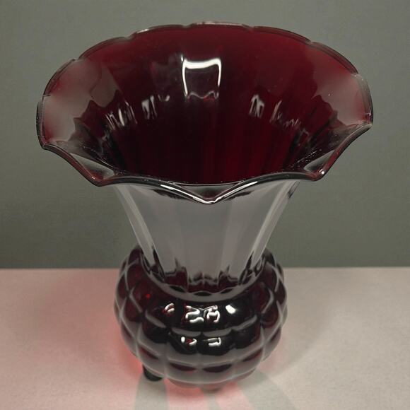 Vintage Anchor Hocking Ruby Red Pineapple Vase 9" Fluted Scalloped Art Glass - Picture 11 of 14
